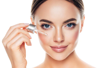 Mandelic Acid Plus Niacinamide: Effective, Gentle Skincare Explained