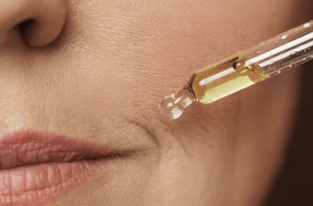 The Ultimate Guide to Hyaluronic Acid: Which Type is Right for Your Skin?