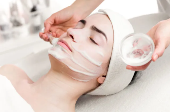 Why Faces Age After Ozempic Weight Loss—and What Helps Why Faces Age After Ozempic Weight Loss—and What Helps