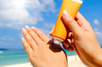 When You Forget Sunscreen, But Your Skin Remembers When You Forget Sunscreen, But Your Skin Remembers