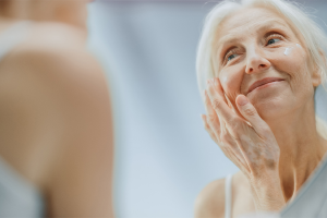 Caring for Your Skin During the Three Menopause Phases