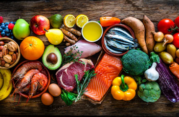 Can Anti-Inflammatory Diets Like the Mediterranean Diet Reduce Acne?