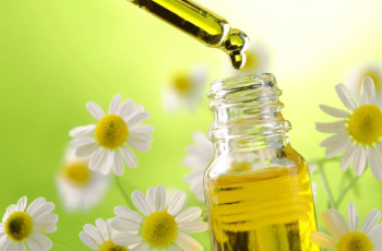 Chamomile’s Natural Power: Transforming Skin Care with Soothing Benefits